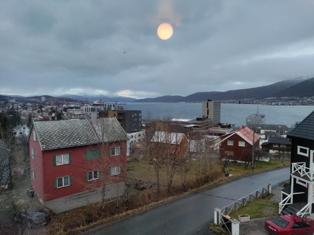 Central Apartament (Adults Only) Tromsø Zewnętrze zdjęcie